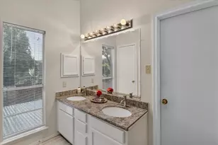 4614 Sunshine Dr, Sugar Land, TX 77479 - Photo 28