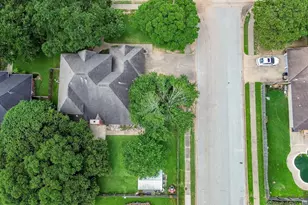 1400 Bob White Trail, Sealy, TX 77474 - Photo 4