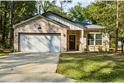 348 Dancing Flame, Livingston, TX 77351 - Photo 2