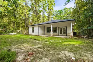348 Dancing Flame, Livingston, TX 77351 - Photo 4