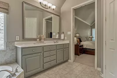 14 Mystic Pines Court, The Woodlands, TX 77382 - Photo 32