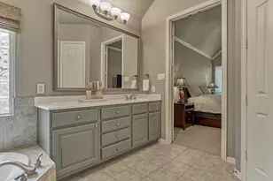 14 Mystic Pines Ct, The Woodlands, TX 77382 - Photo 32