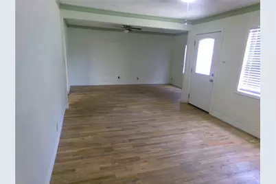 230 Treasure Drive, Houston, TX 77076 - Photo 10