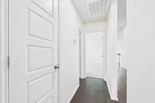 2002 Brisa Ln, Mont Belvieu, TX 77523 - Photo 14