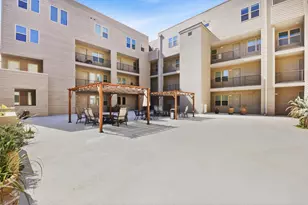 4819 Caroline St, Houston, TX 77004 - Photo 38