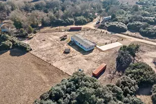 8283 Blue Fire Ln, Franklin, TX 77856 - Photo 38