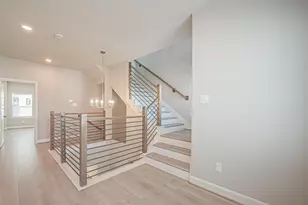 8928 Grovner Pl, Houston, TX 77055 - Photo 14