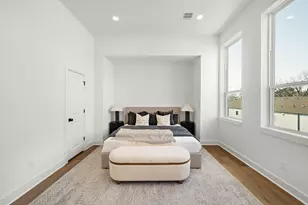 835 Elkhart St, Houston, TX 77091 - Photo 20