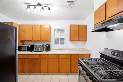 1310 Loper Street, Houston, TX 77017 - Photo 6