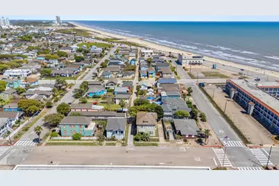 1514 15th St Up Street, Galveston, TX 77550 - Photo 1