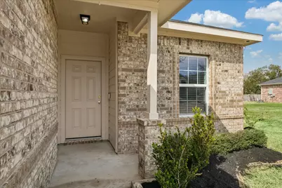 7306 Parkview Drive, Hitchcock, TX 77563 - Photo 6