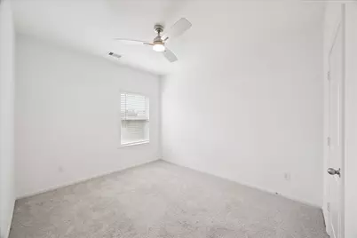 7306 Parkview Drive, Hitchcock, TX 77563 - Photo 20