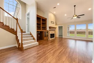109 Concord Ave, Clute, TX 77531 - Photo 4