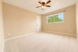 109 Concord Ave, Clute, TX 77531 - Photo 12