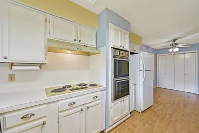 15806 Cavendish Drive, Houston, TX 77059 - Photo 16