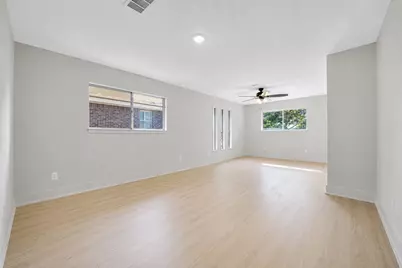 3022 Sparrow Street, Houston, TX 77051 - Photo 20