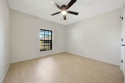 3022 Sparrow Street, Houston, TX 77051 - Photo 32