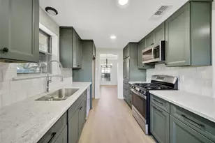 3022 Sparrow St, Houston, TX 77051 - Photo 10