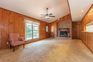 631 E Shore Dr, Clear Lake Shores, TX 77565 - Photo 12