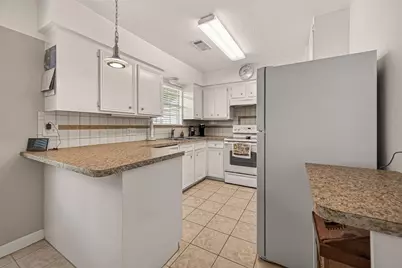 2003 Kingsway Drive, League City, TX 77573 - Photo 8