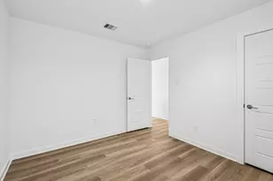 1213 Sacred Light Ln, La Marque, TX 77568 - Photo 40