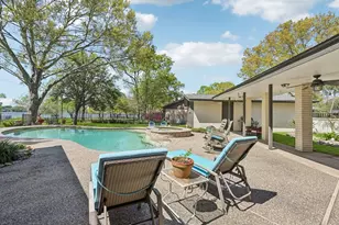 310 Whitecap Dr, El Lago, TX 77586 - Photo 32