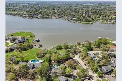 310 Whitecap Drive, El Lago, TX 77586 - Photo 40