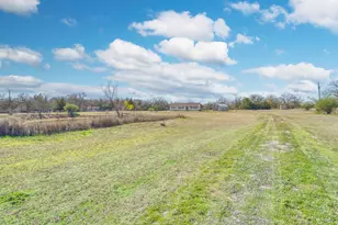 21234 Harrison Dr, Bedias, TX 77831 - Photo 2