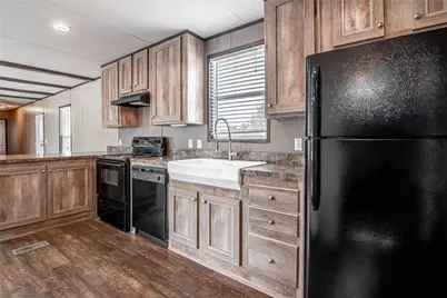 37 Riverside Lane #B, Huntsville, TX 77320 - Photo 8