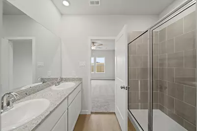 316 Bennett Street, Angleton, TX 77515 - Photo 14