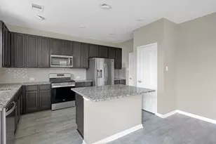 1951 Parnevik Pl, Conroe, TX 77304 - Photo 16