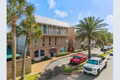 215 Post Office Street #104, Galveston, TX 77550 - Photo 2