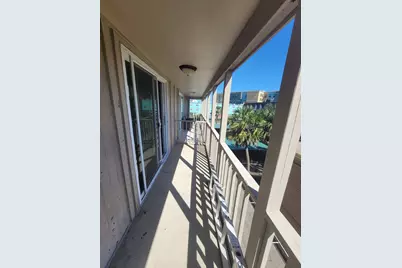 215 Post Office Street #104, Galveston, TX 77550 - Photo 18