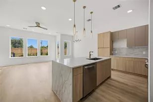 3704 Mt Pleasant St, Houston, TX 77021 - Photo 8