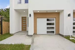 3704 Mt Pleasant St, Houston, TX 77021 - Photo 2