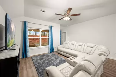 30002 Walton Heath Drive, Cleveland, TX 77327 - Photo 20