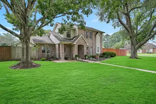 1018 Londonderry Ave, Friendswood, TX 77546 - Photo 8