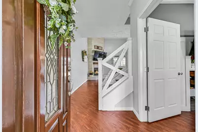 1018 Londonderry Avenue, Friendswood, TX 77546 - Photo 10