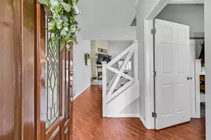 1018 Londonderry Ave, Friendswood, TX 77546 - Photo 10