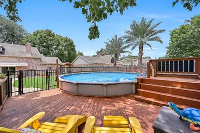 1018 Londonderry Avenue, Friendswood, TX 77546 - Photo 6