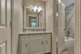 7 Gentry Oak Ct, Spring, TX 77381 - Photo 36