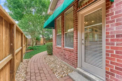 7 Gentry Oak Court, Spring, TX 77381 - Photo 40