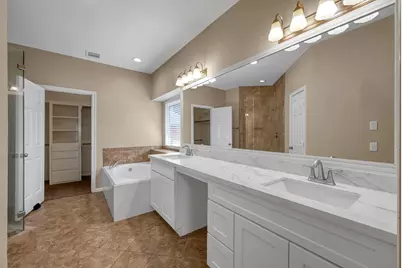 30118 Bashaw Drive, Spring, TX 77386 - Photo 6