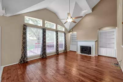 30118 Bashaw Drive, Spring, TX 77386 - Photo 4