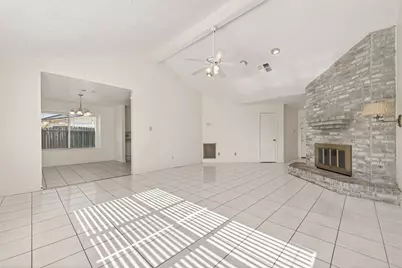 2803 Fir Crest Court, Stafford, TX 77477 - Photo 10
