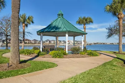 2393 Marina View Way, League City, TX 77573 - Photo 36