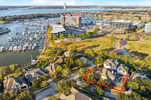 2393 Marina View Way, League City, TX 77573 - Photo 34