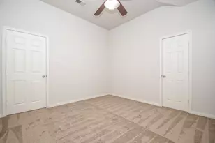 2502 Quiet Lake Ct, Pearland, TX 77584 - Photo 22