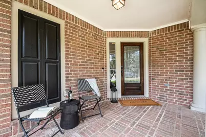 2502 Quiet Lake Court, Pearland, TX 77584 - Photo 4