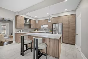 4219 W Alabama St, Houston, TX 77027 - Photo 12